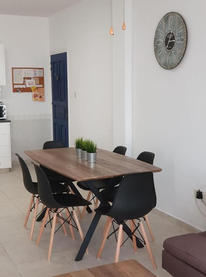 Central Gem - 10 Min Walk To The Sea, Harbor And Mall Apartment Paphos Exterior photo